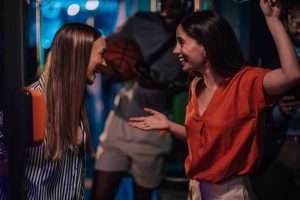 Gaming, karaoké, blind test : soirée parfaite en salon privatif