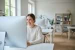 Métiers faciles et bien payés pour femme : quels sont-ils ?